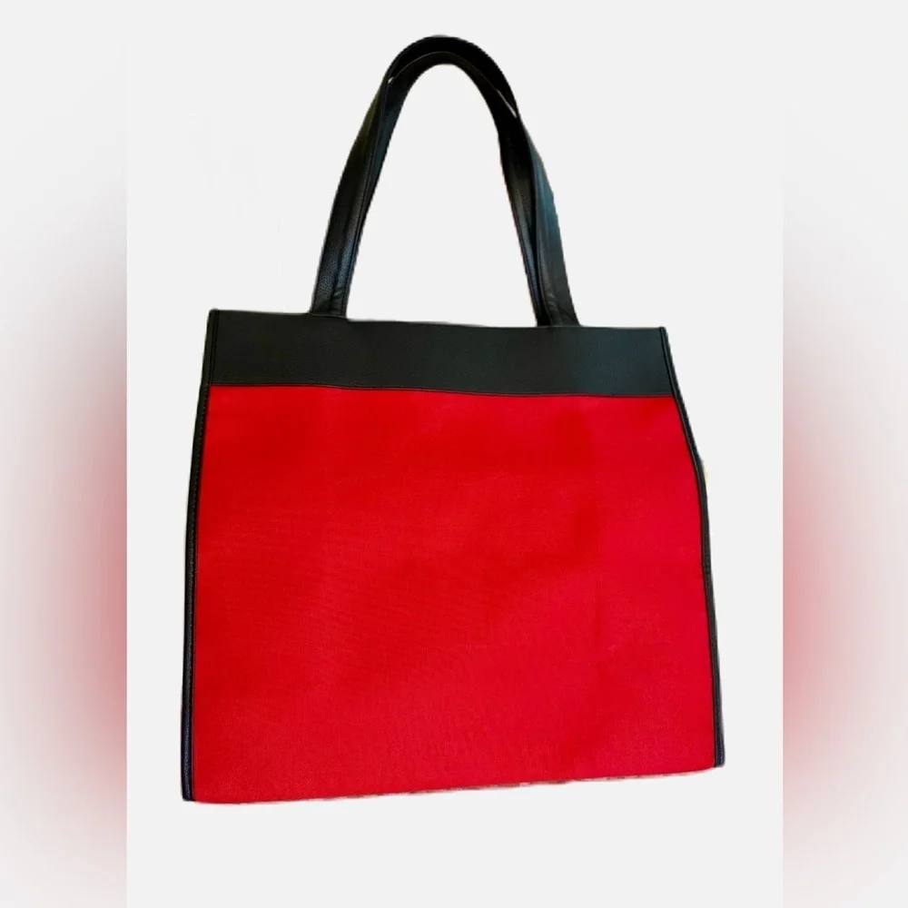 Carolina Herrera Good Girl XL Tote Bag Red & Black NWOT - Picture 3 of 11